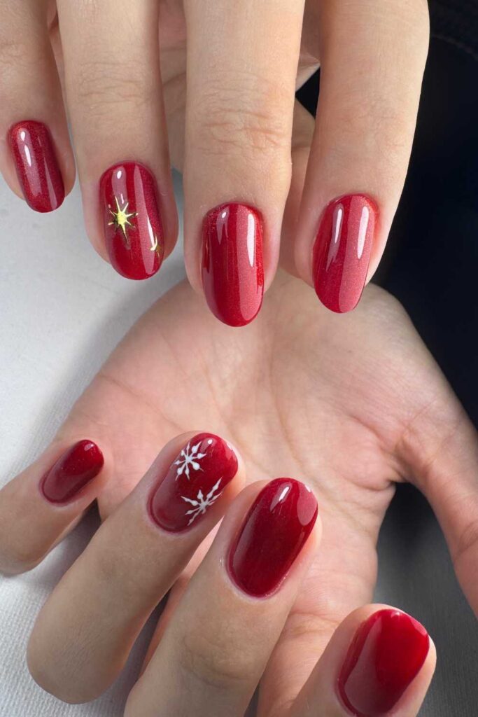Short casual nails and formal nail design
