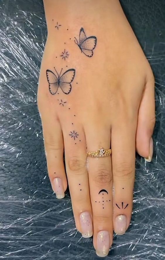 A tattoo design best for write, ankle, finger, and behind ear
