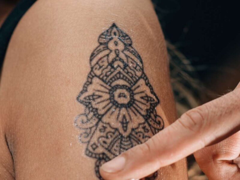 Gorgeous Feminine Tattoo Ideas that looks delicate