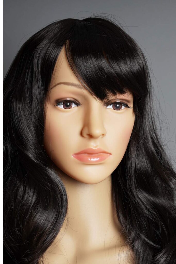 A mannikin on wig
