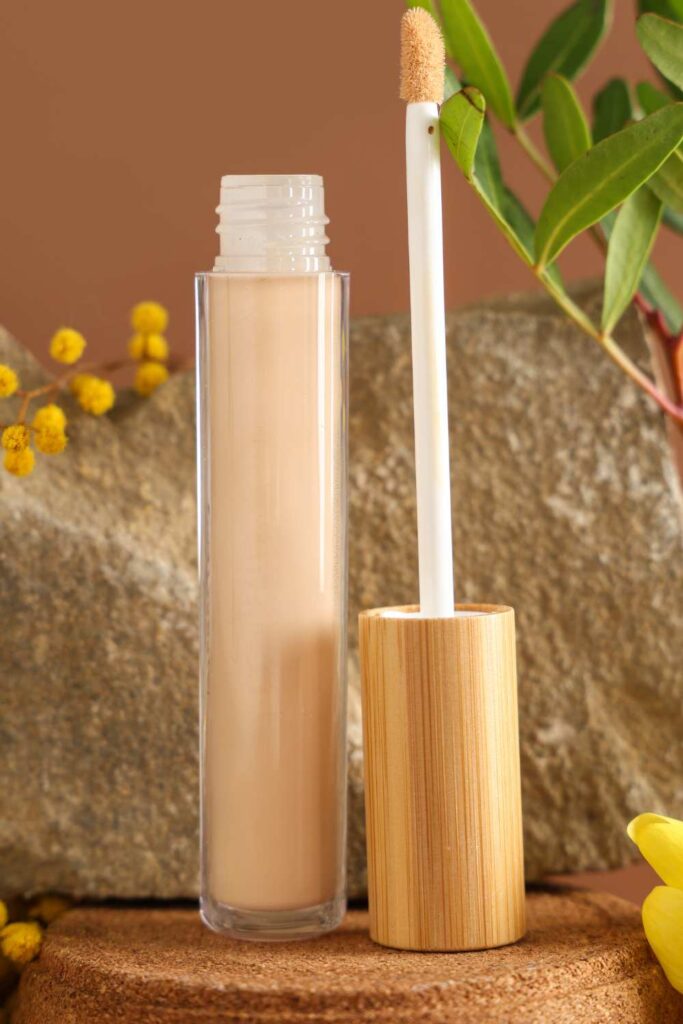 A picture of a concealer.