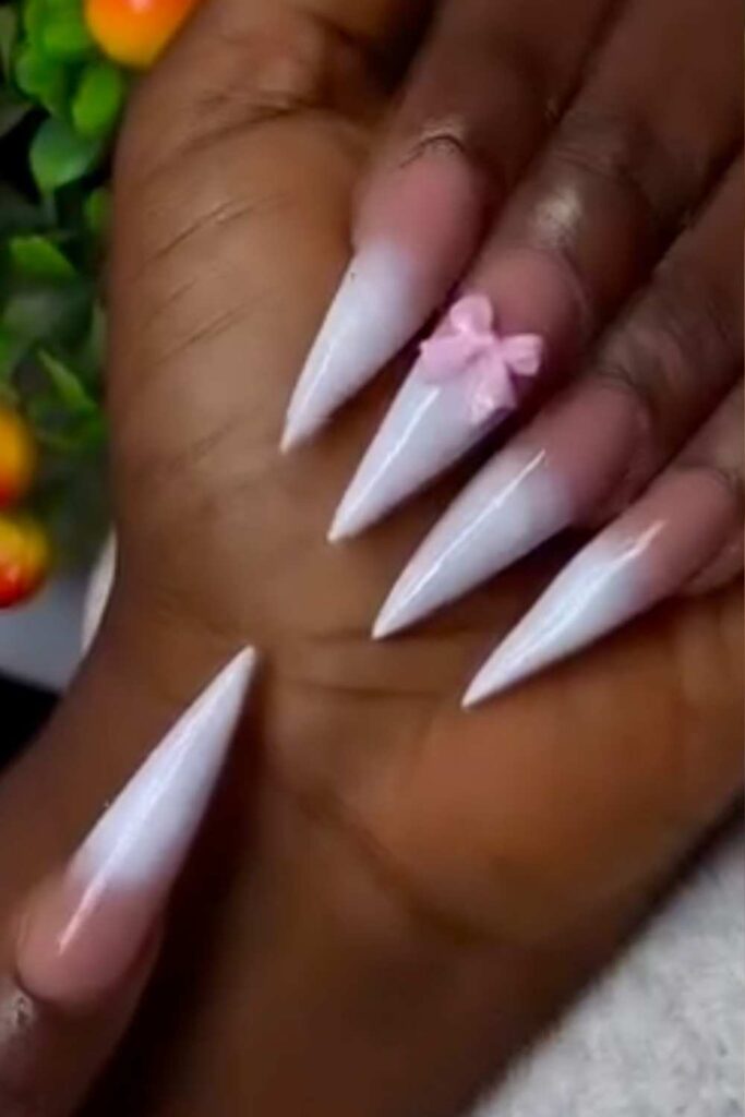 a picture of Matte French tips
