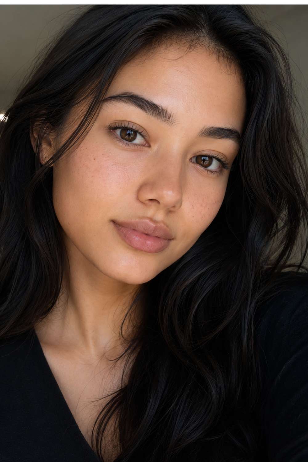 Minimal makeup look for natural beauty lovers