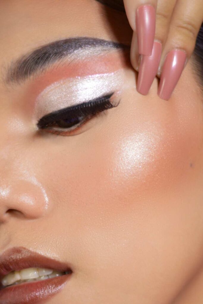 An eye makeup design