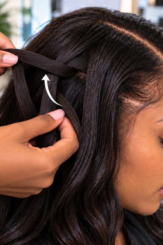 A picture of bottom section of the hair